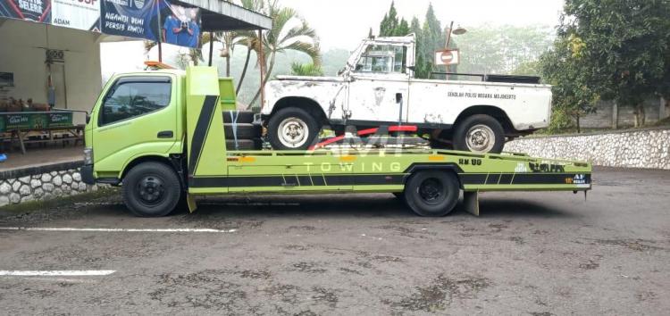 Derek dan Towing Mobil Terpercaya di Bandung